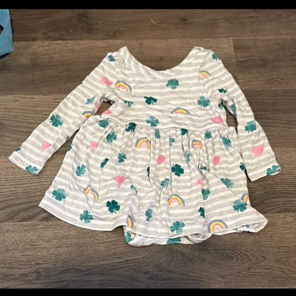 Little sleepies st Patrick’s day dress with bodysuit 0-3 months